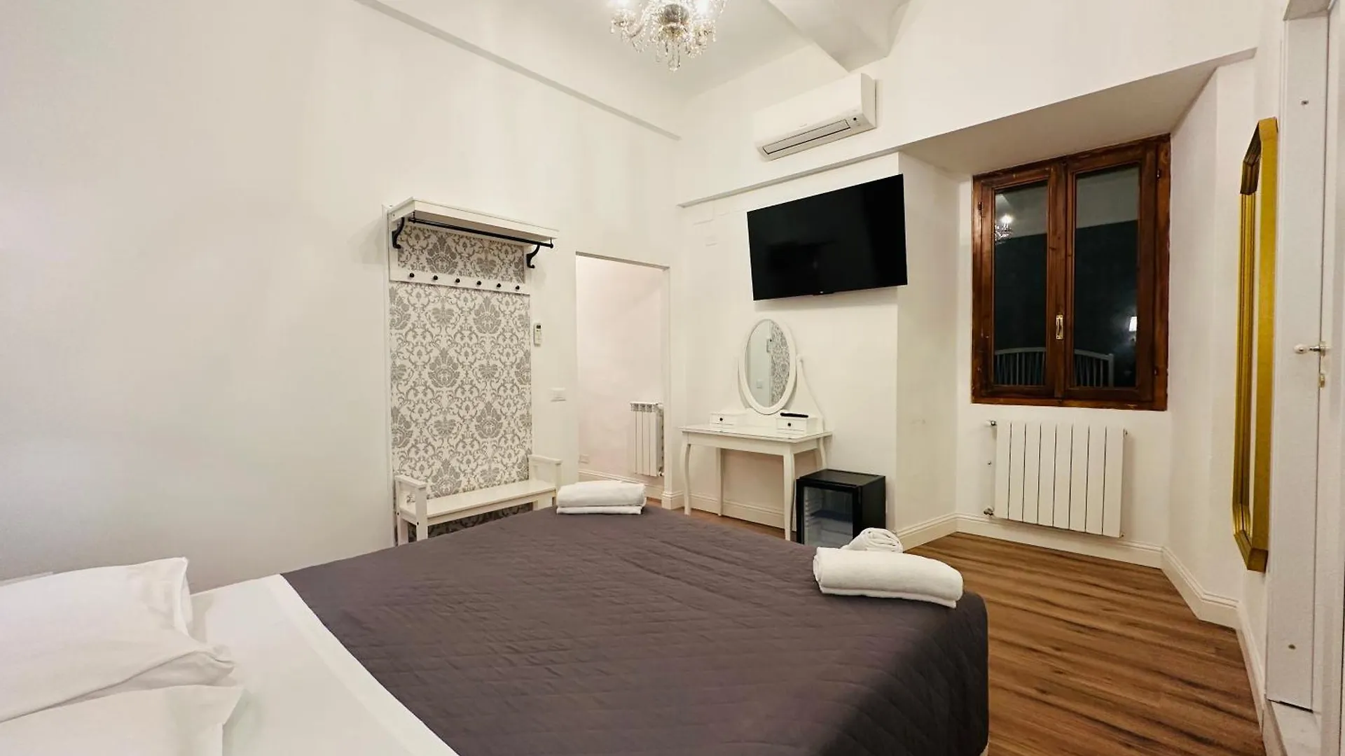 Relais Sampaoli Bed & Breakfast Florence Italy