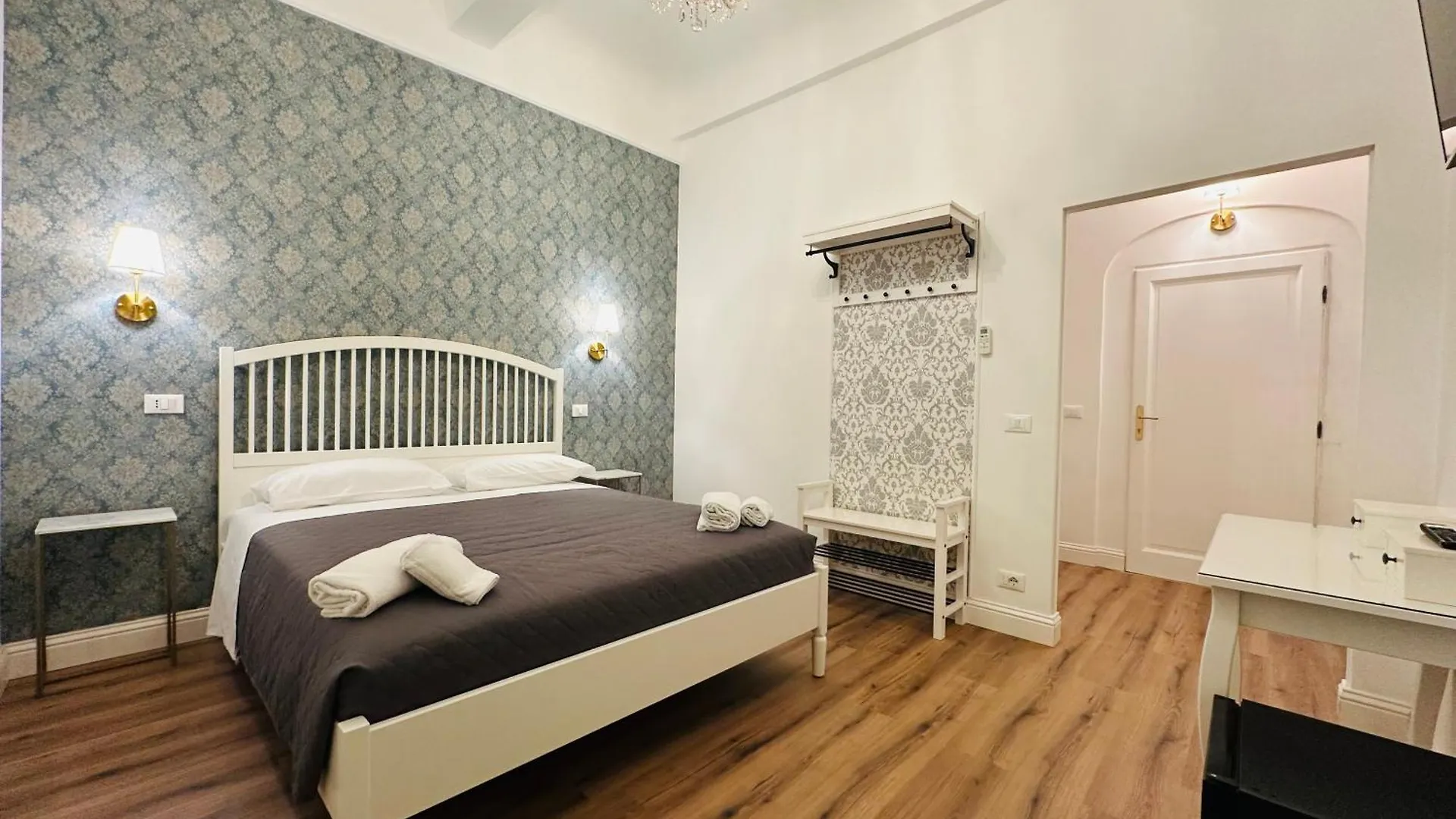 Relais Sampaoli Bed & Breakfast Florence Italy