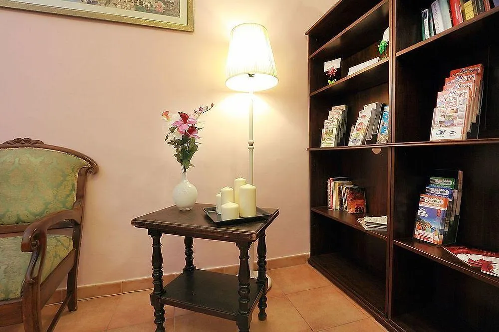 Relais Sampaoli Bed & Breakfast Florence
